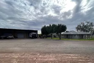 11776 Victory Ave, Oakdale, CA 95361 - Photo 15