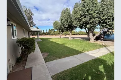 11776 Victory Avenue, Oakdale, CA 95361 - Photo 13