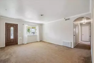 6609 Medora Dr, North Highlands, CA 95660 - Photo 5