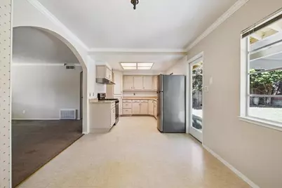 6609 Medora Drive, North Highlands, CA 95660 - Photo 9