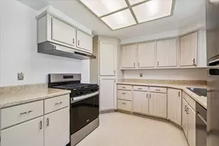 6609 Medora Dr, North Highlands, CA 95660 - Photo 11