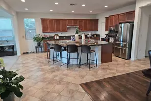 736 River Bend Dr, Lathrop, CA 95330 - Photo 41