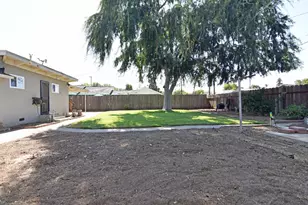 1509 Sycamore St, Turlock, CA 95380 - Photo 41