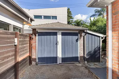 2547 20th Street, Sacramento, CA 95818 - Photo 31