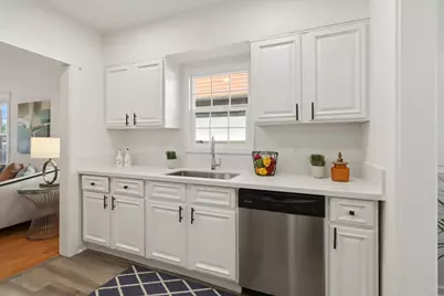 2547 20th Street, Sacramento, CA 95818 - Photo 11