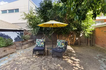 2547 20th Street, Sacramento, CA 95818 - Photo 37