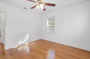 2547 20th St, Sacramento, CA 95818 - Photo 27