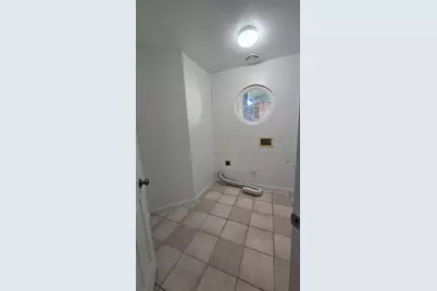 8266 Summer Sunset Drive, Sacramento, CA 95828 - Photo 17