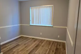 8266 Summer Sunset Dr, Sacramento, CA 95828 - Photo 15