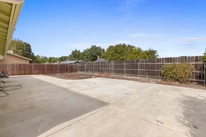 2619 Claridge Lane, Stockton, CA 95210 - Photo 27