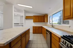 8181 W Kile Rd, Thornton, CA 95686 - Photo 15