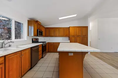 8181 W Kile Road, Thornton, CA 95686 - Photo 13