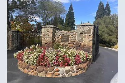 9739 Golf Club Drive, Granite Bay, CA 95746 - Photo 51