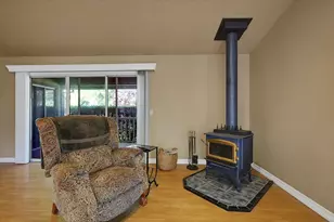 8890 Daguerra Point Dr, Marysville, CA 95901 - Photo 5