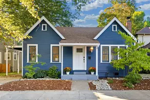 370 40th St, Sacramento, CA 95819 - Photo 1