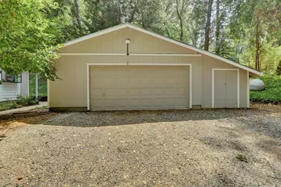 13859 Peardale Lane, Grass Valley, CA 95945 - Photo 39