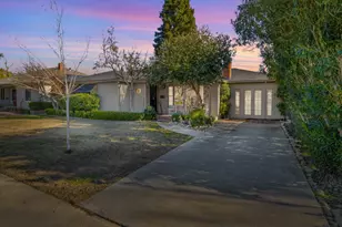 412 N Santa Cruz Ave, Modesto, CA 95354 - Photo 1