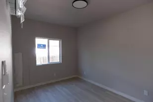 40 W 13th St, Merced, CA 95341 - Photo 13