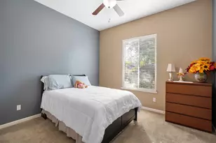 9293 Fox Springs Way, Elk Grove, CA 95624 - Photo 15