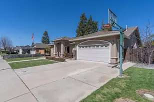 1153 E Milgeo, Ripon, CA 95366 - Photo 3