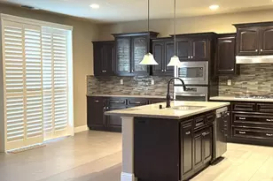 2158 Birmington Dr, Yuba City, CA 95991 - Photo 7