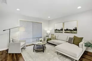 1055 Vanderbilt Way, Sacramento, CA 95825 - Photo 9