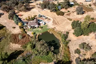 23427 Macy Pl, Auburn, CA 95602 - Photo 5