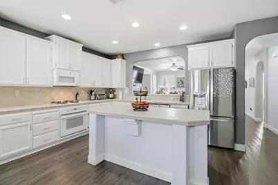 1893 Acari Avenue, Sacramento, CA 95835 - Photo 9