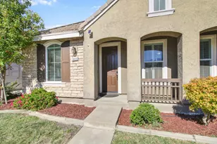 1893 Acari Ave, Sacramento, CA 95835 - Photo 3