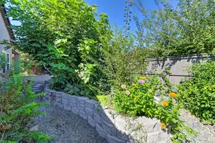 2721 Aspen Valley Ln, Sacramento, CA 95835 - Photo 45