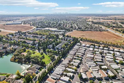 Floral Drive, Sacramento, CA 95834 - Photo 29