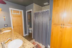 10070 Swiss Ranch Rd, Mountain Ranch, CA 95246 - Photo 23