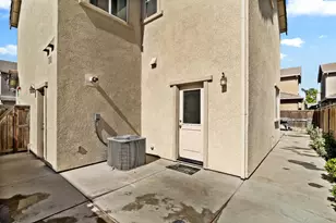 2241 Novi Dr, Riverbank, CA 95367 - Photo 29