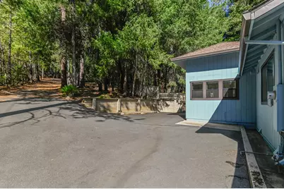 16910 McKenzie Drive, Pioneer, CA 95666 - Photo 11