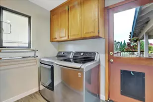 18098 Lake Forest Dr, Penn Valley, CA 95946 - Photo 13