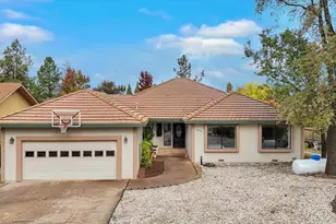 18098 Lake Forest Dr, Penn Valley, CA 95946 - Photo 5