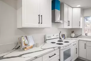 7413 Skander Way, Sacramento, CA 95828 - Photo 5