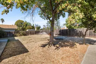 7413 Skander Way, Sacramento, CA 95828 - Photo 55