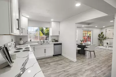 7413 Skander Way, Sacramento, CA 95828 - Photo 7