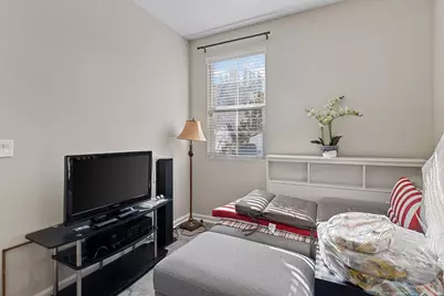 7525 Eldred Way, Sacramento, CA 95829 - Photo 17