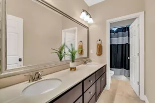 2490 N Fallbrook Dr, Los Banos, CA 93635 - Photo 37