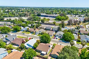 6611 Branchwater Way, Citrus Heights, CA 95621 - Photo 39