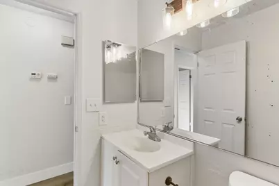 6690 Hometown Way, Sacramento, CA 95828 - Photo 23