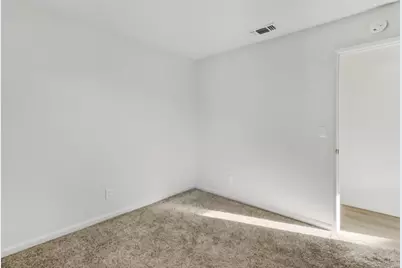 6690 Hometown Way, Sacramento, CA 95828 - Photo 25