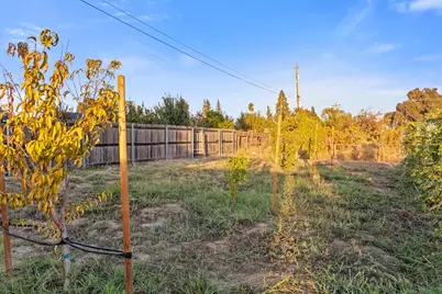 2810 Kennedy Drive, Yuba City, CA 95993 - Photo 37
