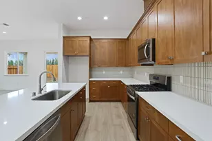 2288 Paramount Ln, Manteca, CA 95337 - Photo 5