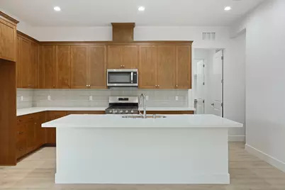 2288 Paramount Lane, Manteca, CA 95337 - Photo 3