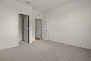 2318 Loomis Rd, Stockton, CA 95206 - Photo 3