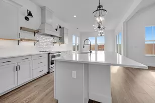 4327 Hooded Crow Wy, Rancho Cordova, CA 95742 - Photo 9