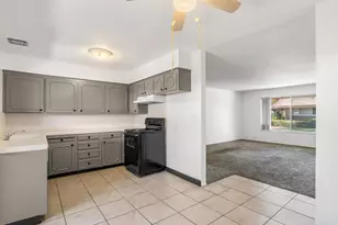 3749 N Fruit Ave, Fresno, CA 93705 - Photo 13